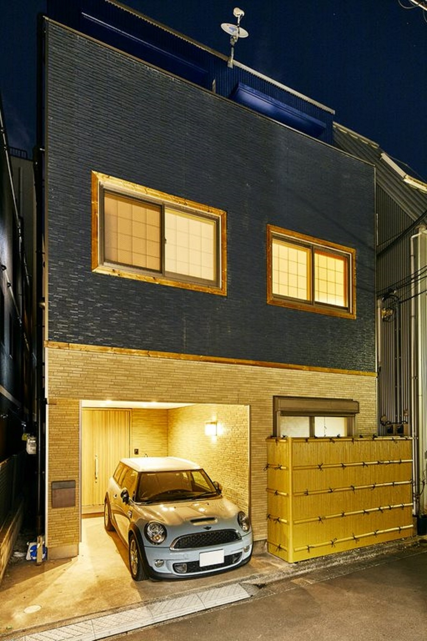 MUSASHI Condo Yotsuya[90㎡ 一戸建完全貸切] MUSASHI Condo Yotsuya （駐車場1台付き）
