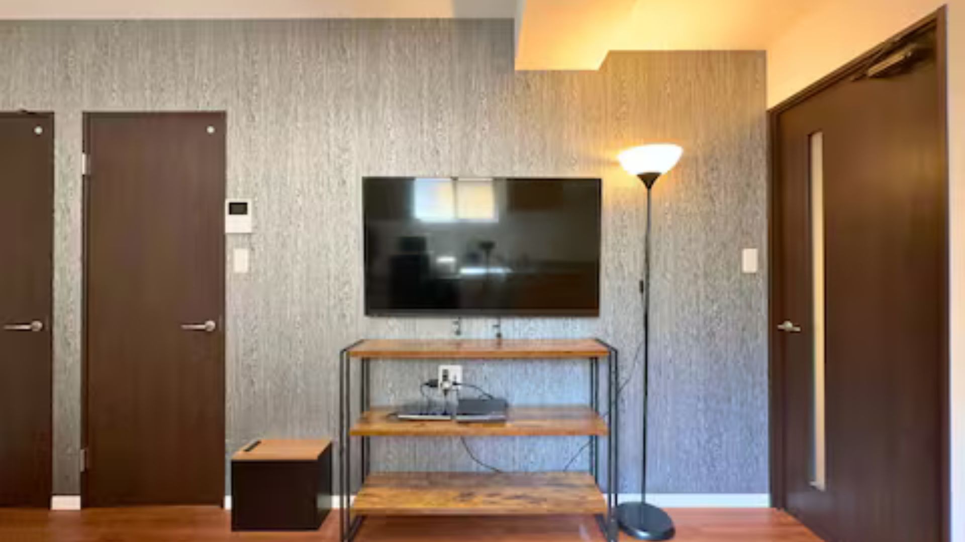 アンバー飯田橋 / Amber Iidabashi