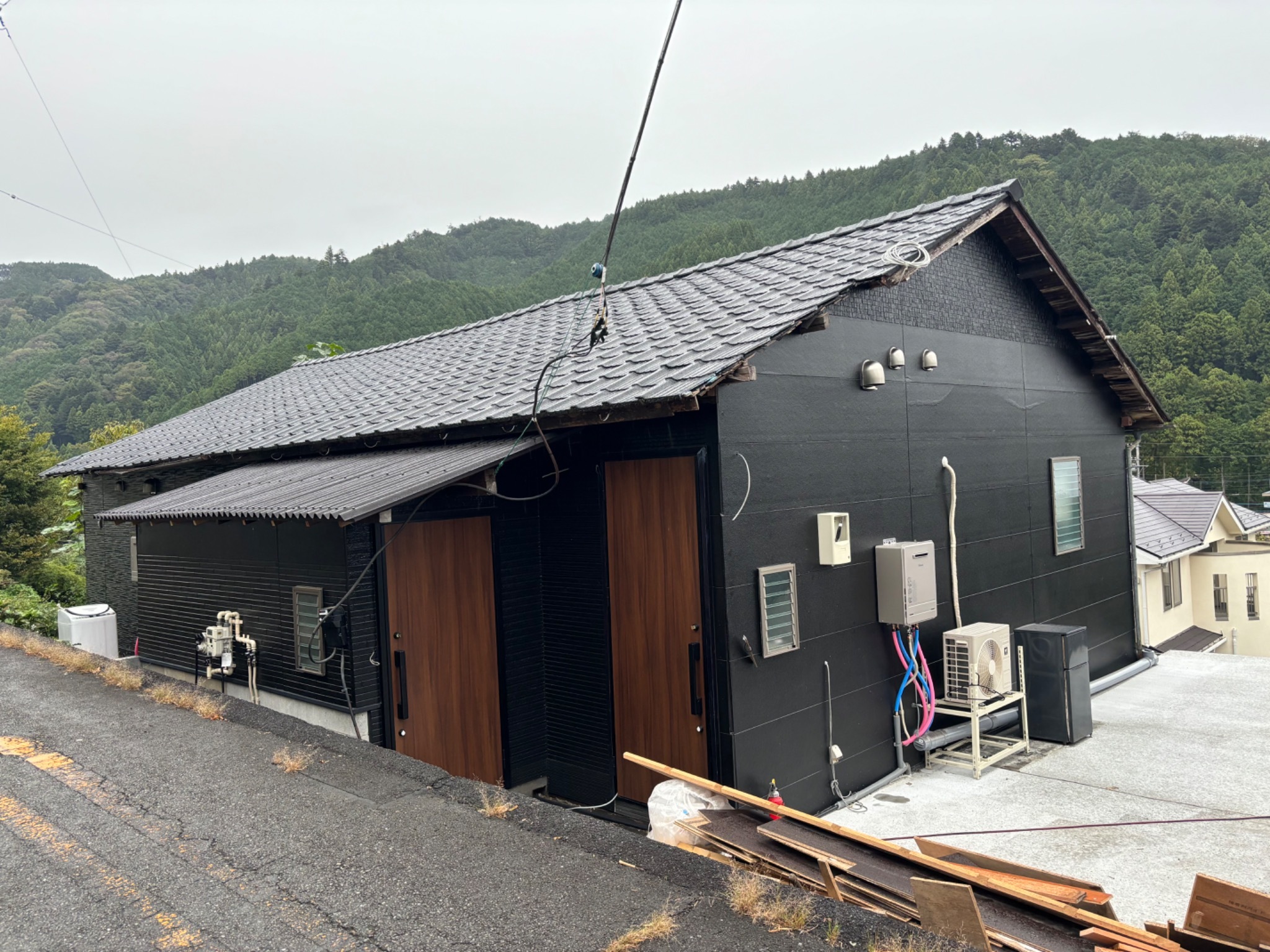 戸倉城P2台12時チェックアウト戸倉城弍番館 6名駐車2台 チェックアウト12時