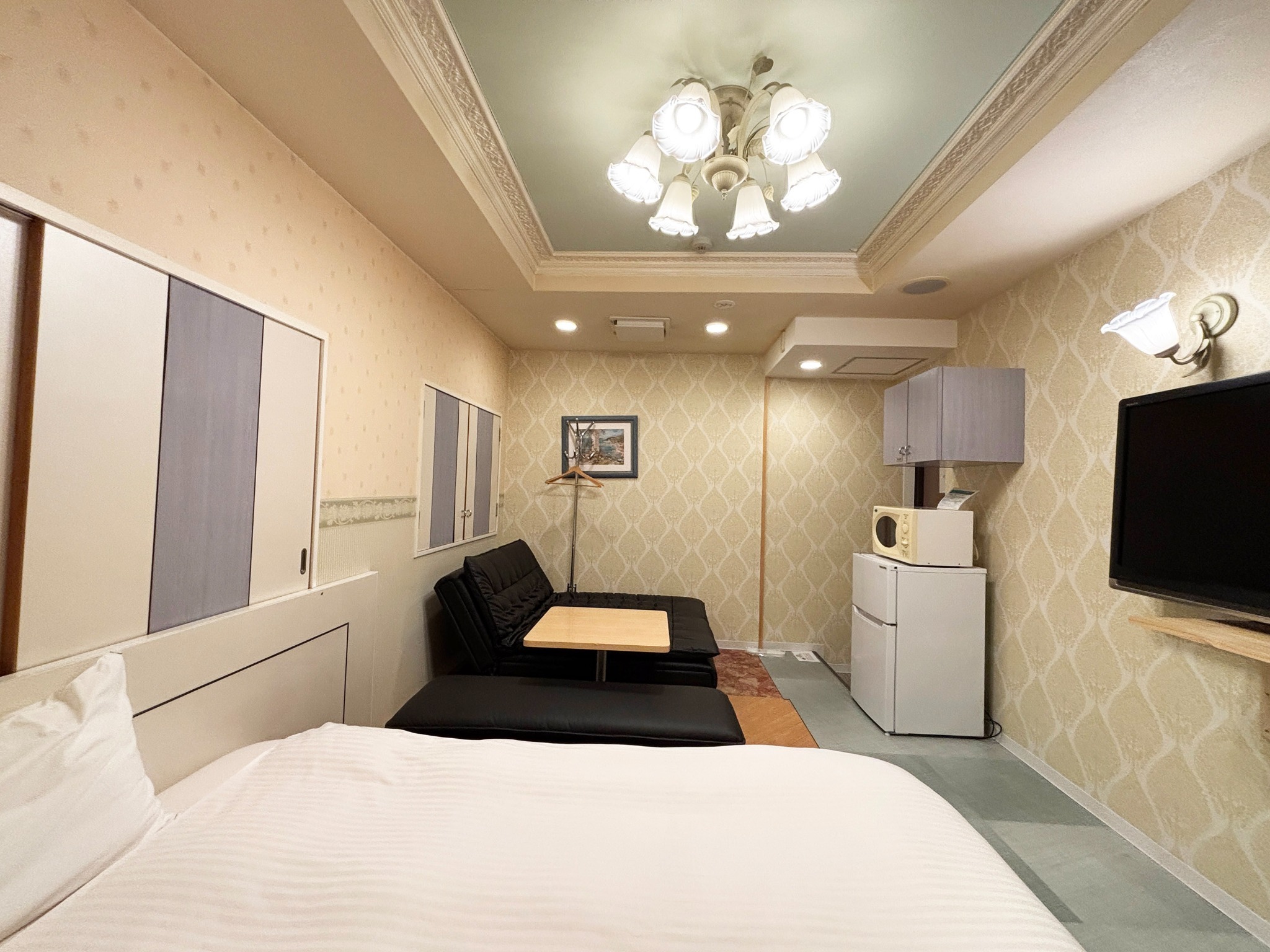 １st STEP HOTEL【ファーストステップホテル】【2・3F】駅徒歩3分♪観光スポットや空港にアクセス良好