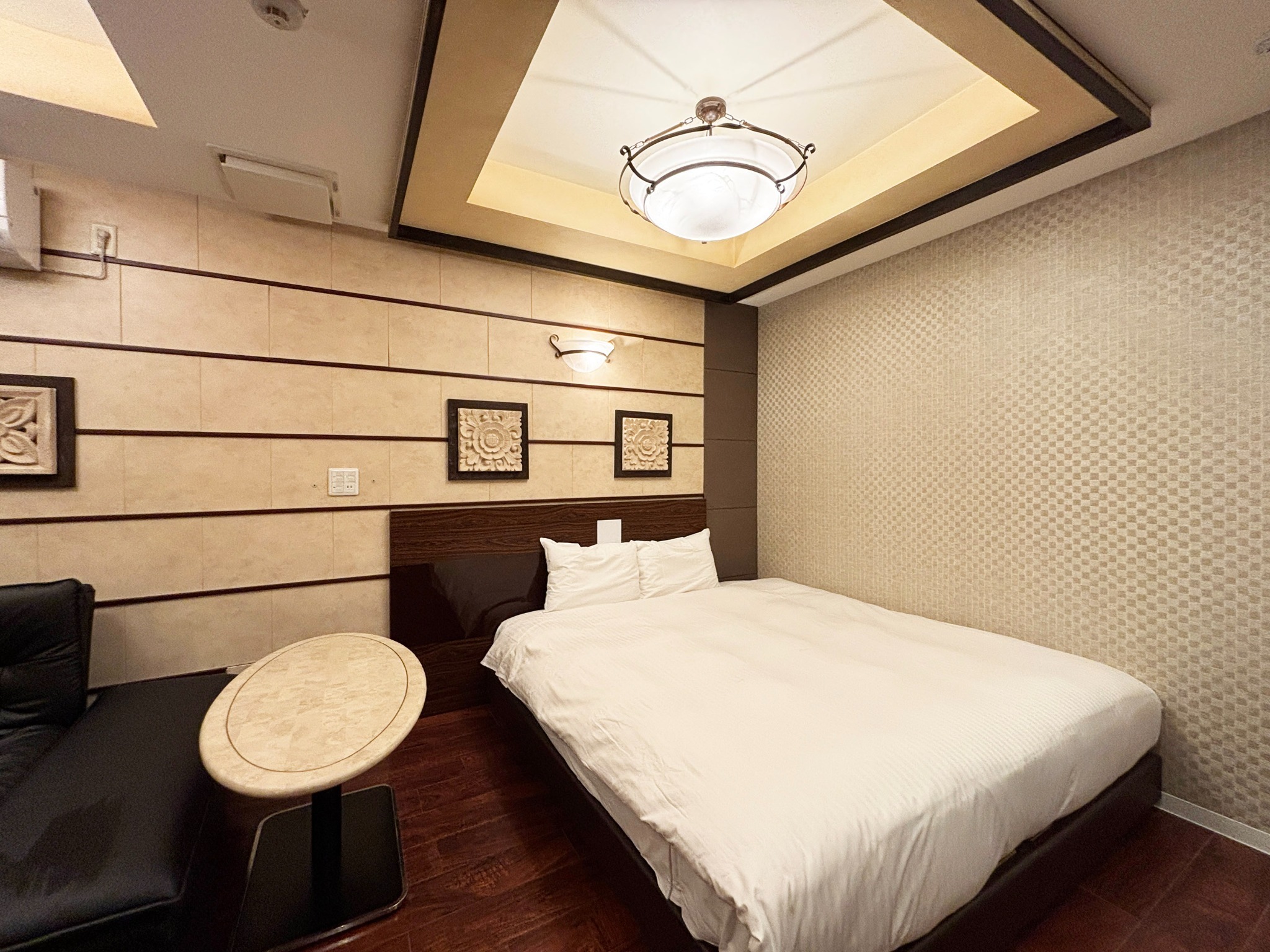 １st STEP HOTEL【ファーストステップホテル】【2・3F】駅徒歩3分♪観光スポットや空港にアクセス良好