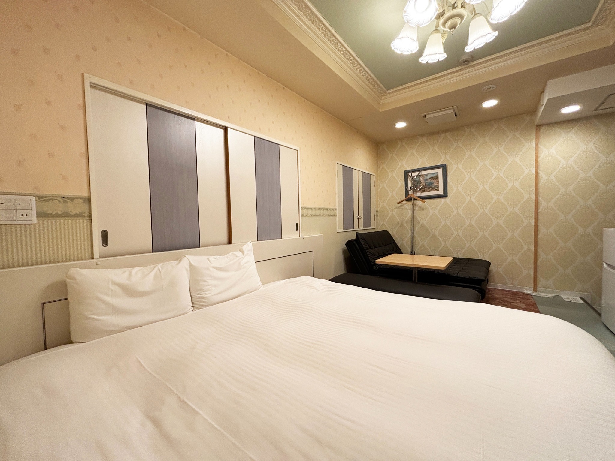 １st STEP HOTEL【ファーストステップホテル】【2・3F】駅徒歩3分♪観光スポットや空港にアクセス良好