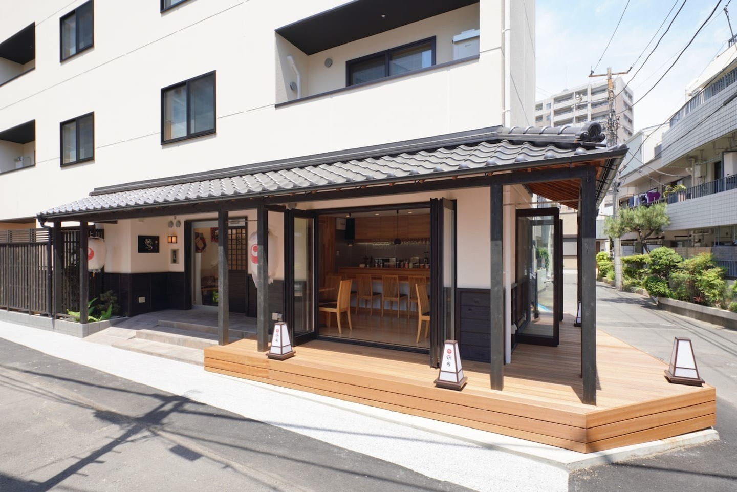 宿家 鶯【宿家鶯】鶯谷の下町情緒を満喫｜入谷駅徒歩2分／鶯谷駅6分の広々60㎡・2BRの快適な和モダン空間！