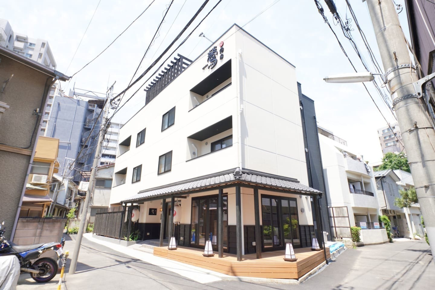 宿家 鶯【宿家鶯】鶯谷の下町情緒を満喫｜入谷駅徒歩2分／鶯谷駅6分の広々60㎡・2BRの快適な和モダン空間！