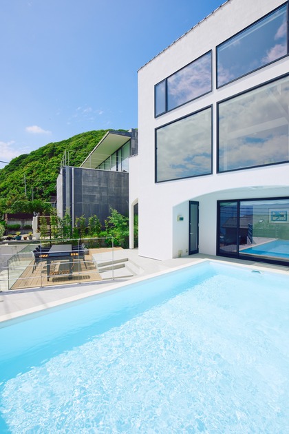 Syla Hotel ZUSHI-HAYAMA THE Pool Villa - 海が見えるテラスでBBQが