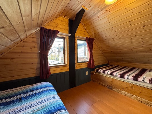 遊び小屋コニファー - 屋根裏バンガロー【定員3名】※子供は入力せず