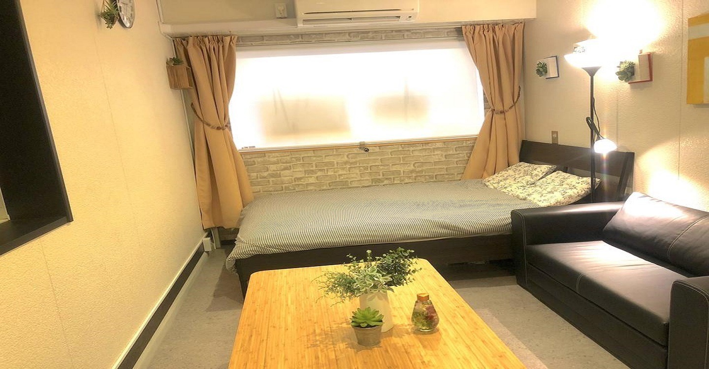 Tokyo Art Houseファミリールーム101【専用トイレ＆バルコニー付】