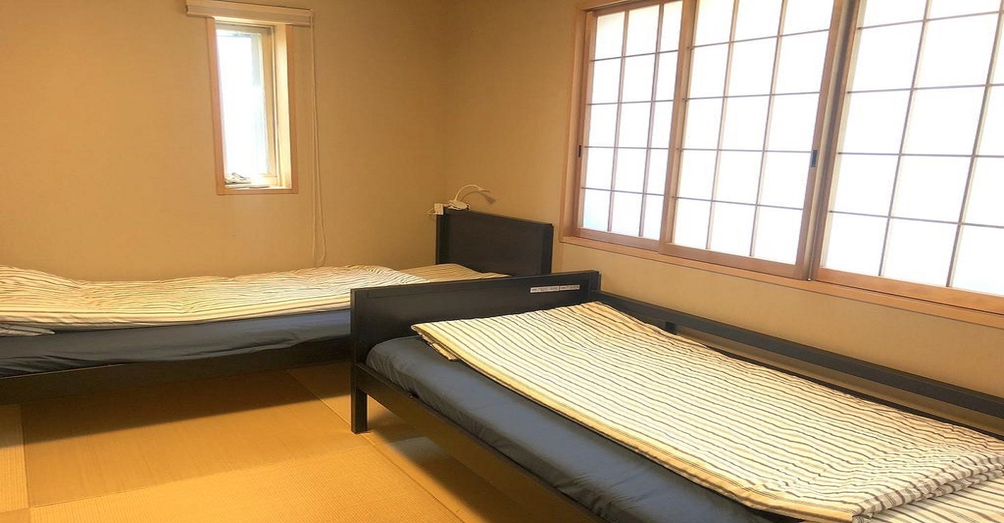 Tokyo Art House角部屋和室ツイン301【 共用トイレ＆共用シャワールーム】