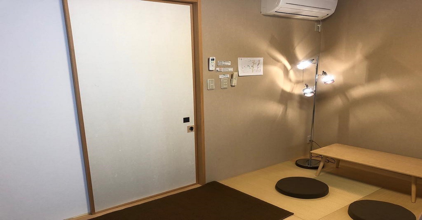 Tokyo Art House角部屋和室ツイン301【 共用トイレ＆共用シャワールーム】